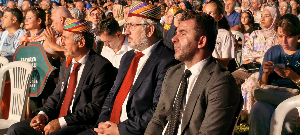 Sakarya'nın kültürel mirasını ve sanatsal zenginliğini ön plana çıkaran 2. Kültür Sanat Festivali, Sakarya Büyükşehir Belediyesi'nin ev sahipliğinde Millet Bahçesi'nde büyük bir coşkuyla başladı. 18-29 Ağustos tarihleri arası