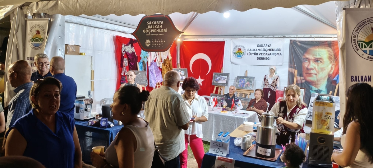 Sakarya'nın kültürel mirasını ve sanatsal zenginliğini ön plana çıkaran 2. Kültür Sanat Festivali, Sakarya Büyükşehir Belediyesi'nin ev sahipliğinde Millet Bahçesi'nde büyük bir coşkuyla başladı. 18-29 Ağustos tarihleri arası