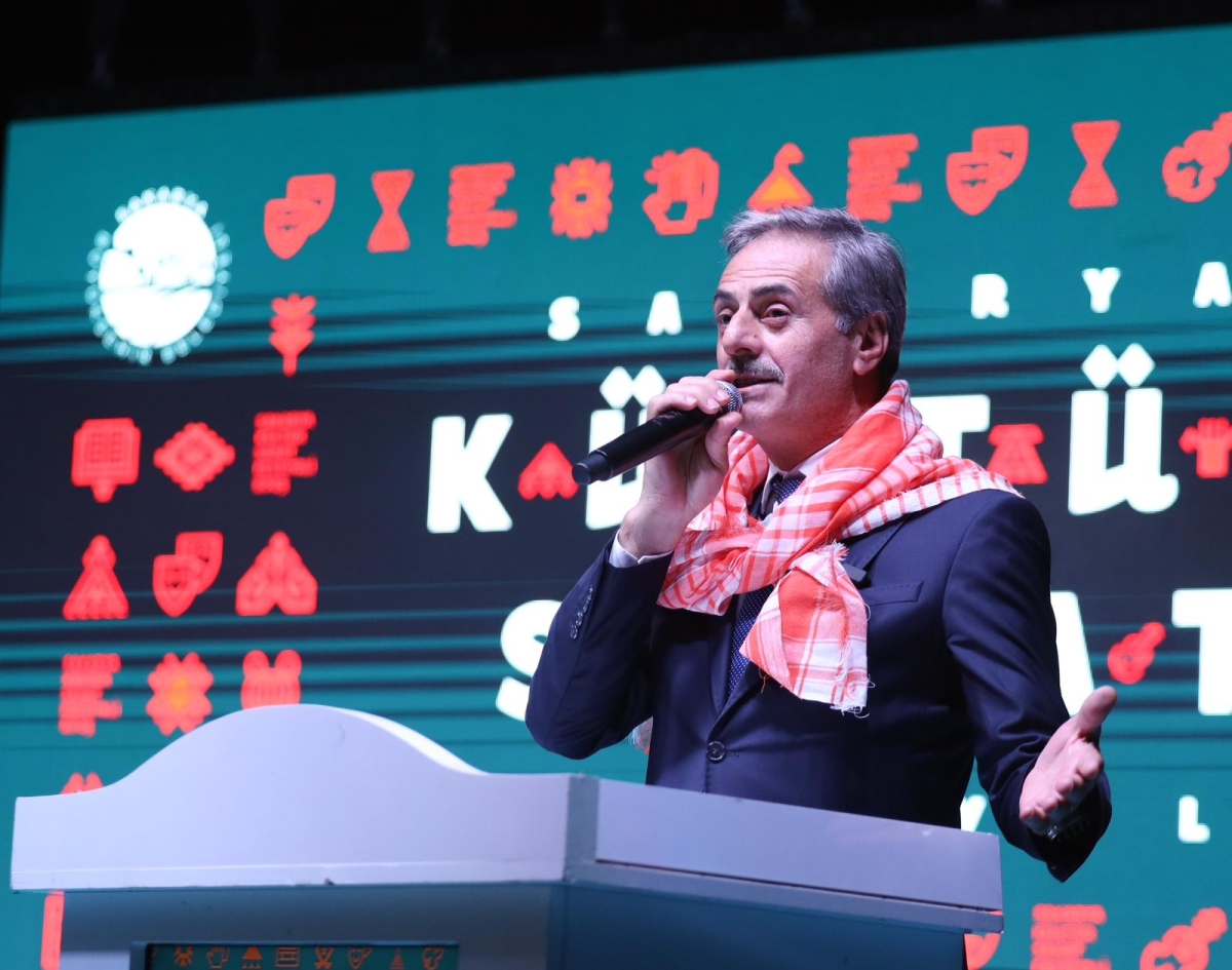 Sakarya'nın kültürel mirasını ve sanatsal zenginliğini ön plana çıkaran 2. Kültür Sanat Festivali, Sakarya Büyükşehir Belediyesi'nin ev sahipliğinde Millet Bahçesi'nde büyük bir coşkuyla başladı. 18-29 Ağustos tarihleri arası