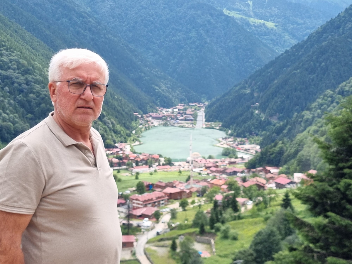 ÇOCUKLUK ARKADAŞLARININ MUHTEŞEM ROTASI: İSMAİL ERGÜL KARADENİZ’İ ADIM ADIM KEŞFEDİYOR!