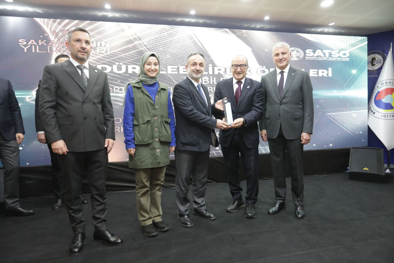 Sakarya Ticaret ve Sanayi Odası(SATSO) tarafından geleneksel olarak düzenlenen “Sakarya’nın Yıldızları Ödül Töreni’nde OPTİMAK STU, Sürdürülebilirlik alanında ödüle layık görüldü.