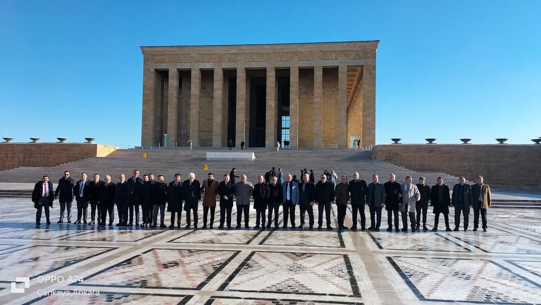 Adapazarı Muhtarlar Derneği, Başkan Bayram Demirci önderliğinde, yönetim kurulu ve muhtarlarla birlikte Ankara'da bir dizi ziyarette bulundu.
