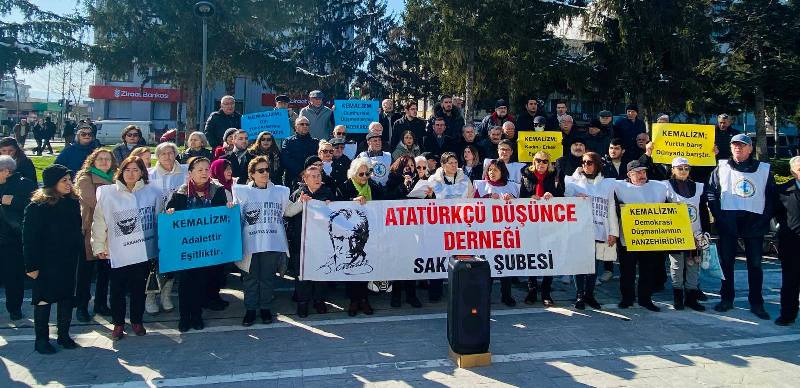 Sakarya'da Atatürkçü Düşünce Derneği'nden Sert Tepki: 