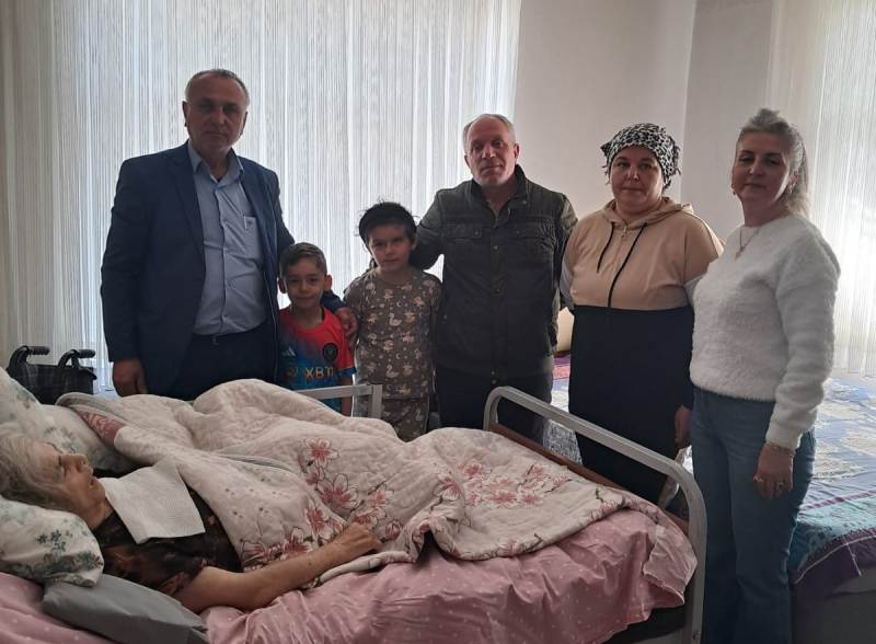 Sakarya Engelliler Birlik Federasyonu Başkan Yardımcısı İşçi'den Ramazan'da Yoğun Mesai: Erişen Ailesinin Dramı Yürekleri Dağladı
