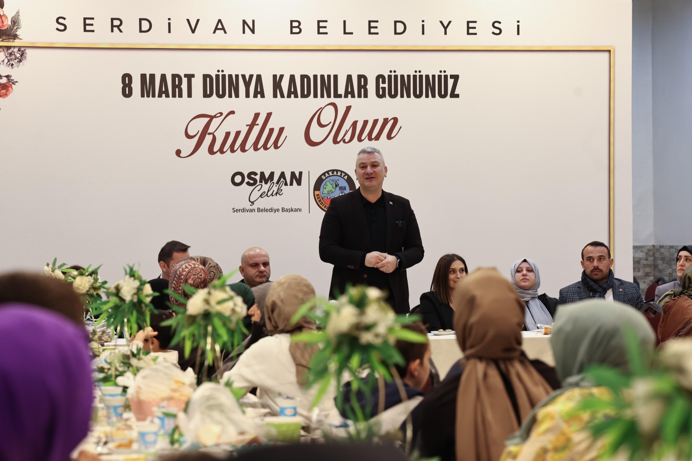 Serdivan'da 8 Mart Coşkusu: Kadınlar ve Dayanışma Ön Planda