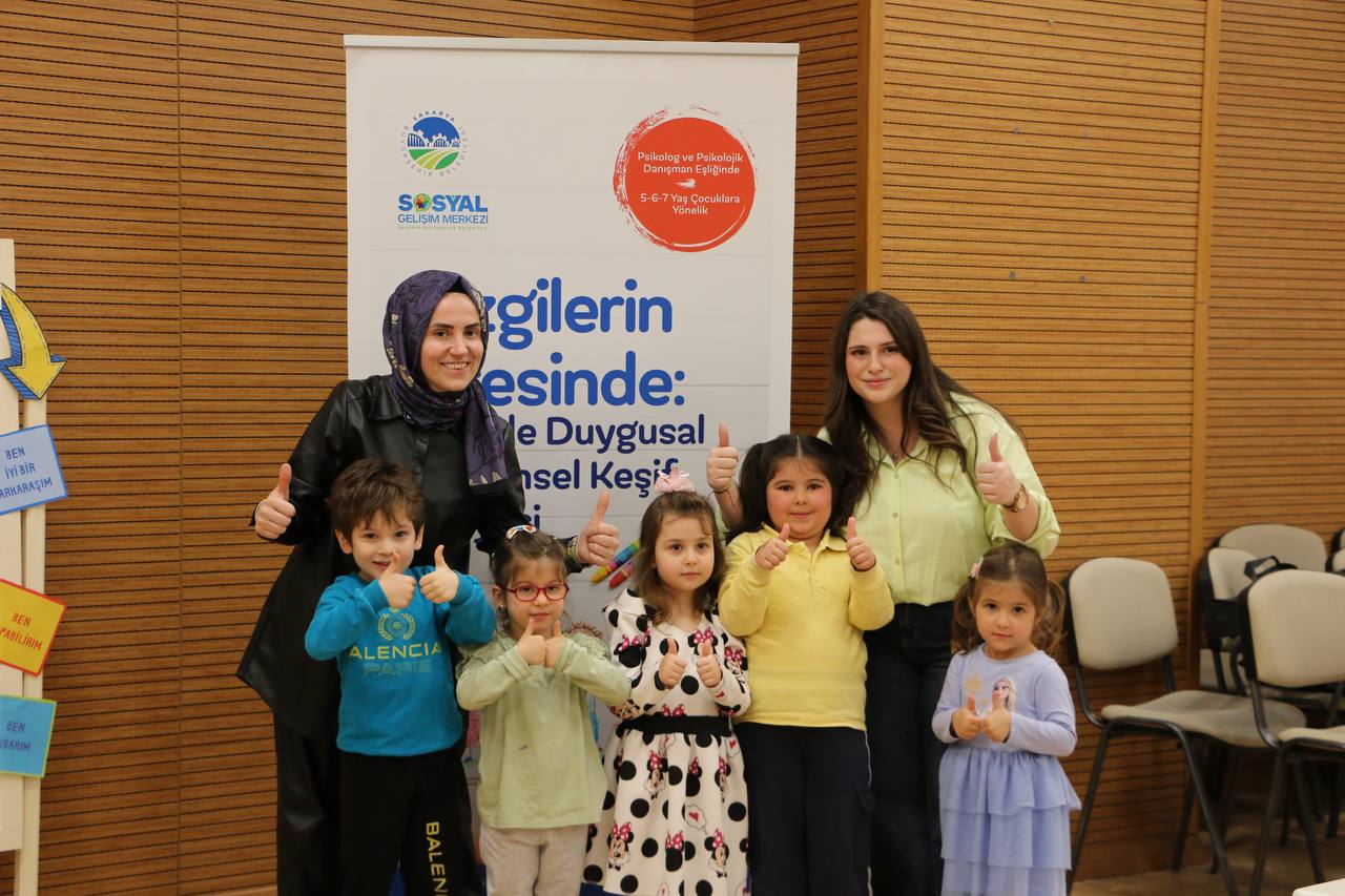 Minik Ressamlar Duygularını Keşfediyor: SGM'de Yeni Atölye Başladı