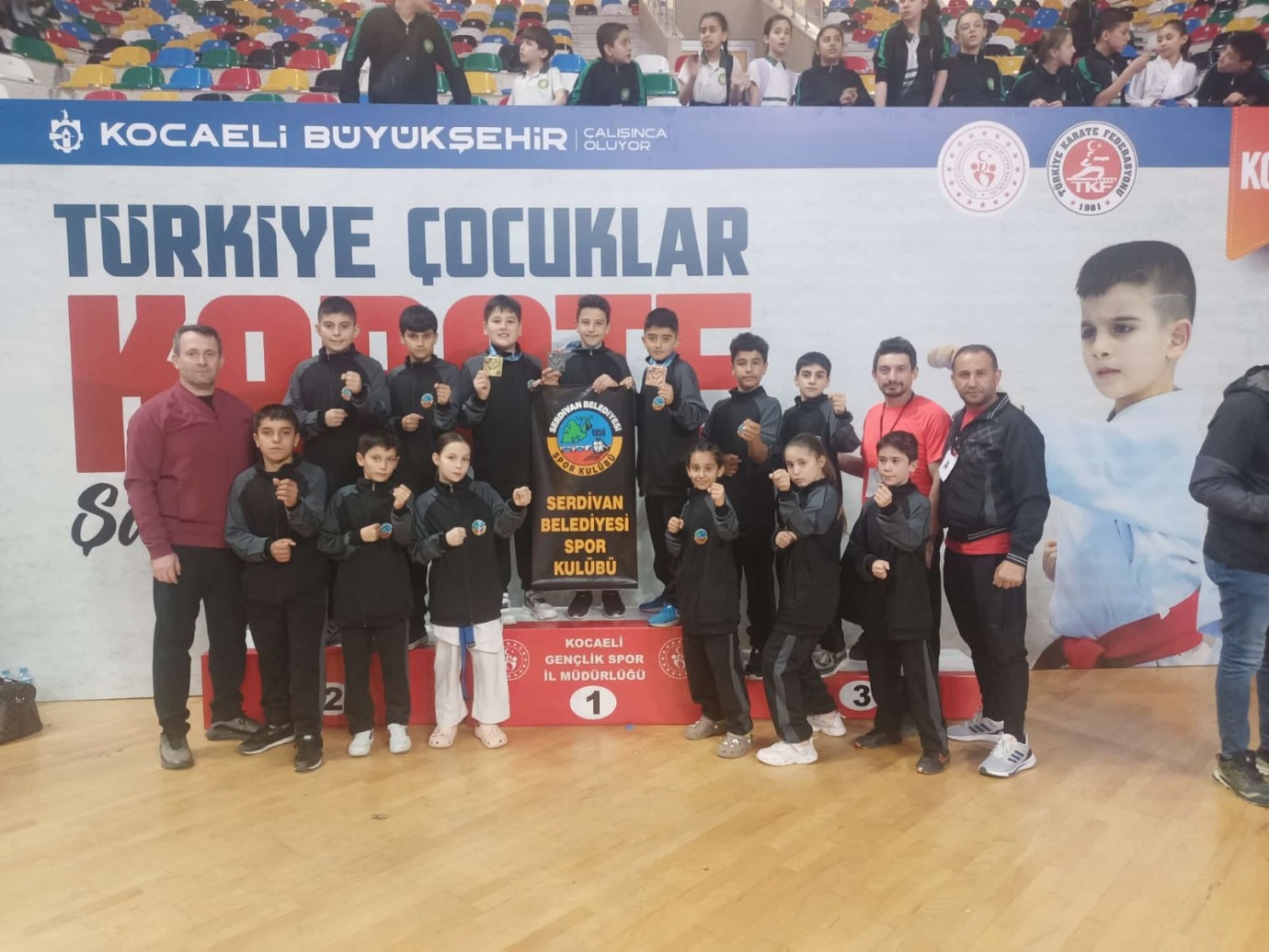 Serdivanlı Minik Karatecilerden Türkiye Şampiyonası'nda Büyük Başarı: 3 Madalya
