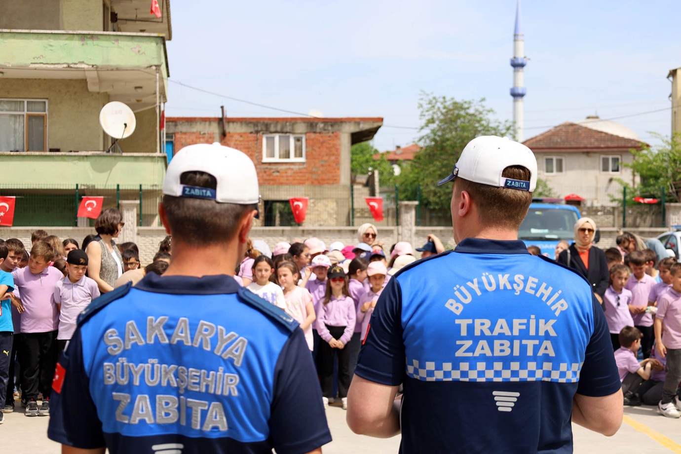 Büyükşehir'den Miniklere 