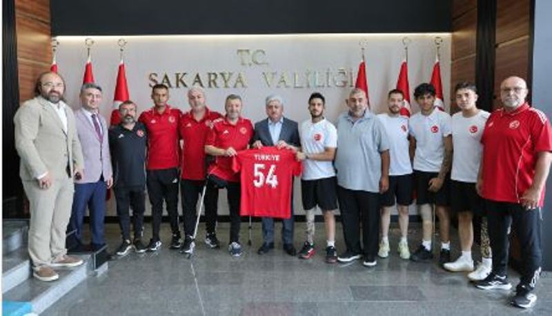 Ampute Futbol Genç Milli Takımı'ndan Vali Rahmi Doğan'a Ziyaret!