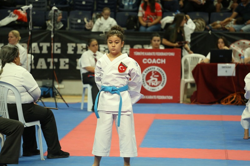 Sakarya'nın Gururu Aras Derin, Uluslararası Marmara Cup'ta Bronz Madalya Kazandı!