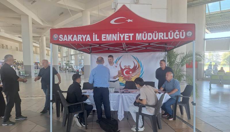 Sakarya Emniyeti'nden Terörle Mücadelede Anlamlı 