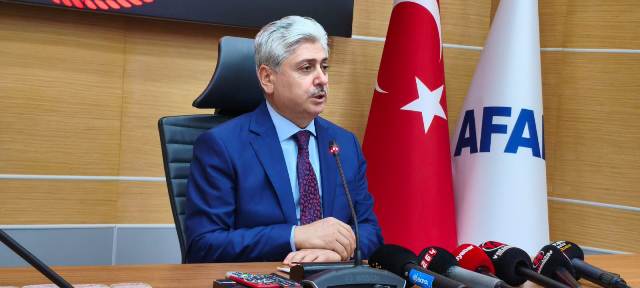 VALİ DOĞAN BASIN TOPLANTISINDA AÇIKLADI: BİR AYDA 3 BİN 804 ŞAHIS YAKALANDI