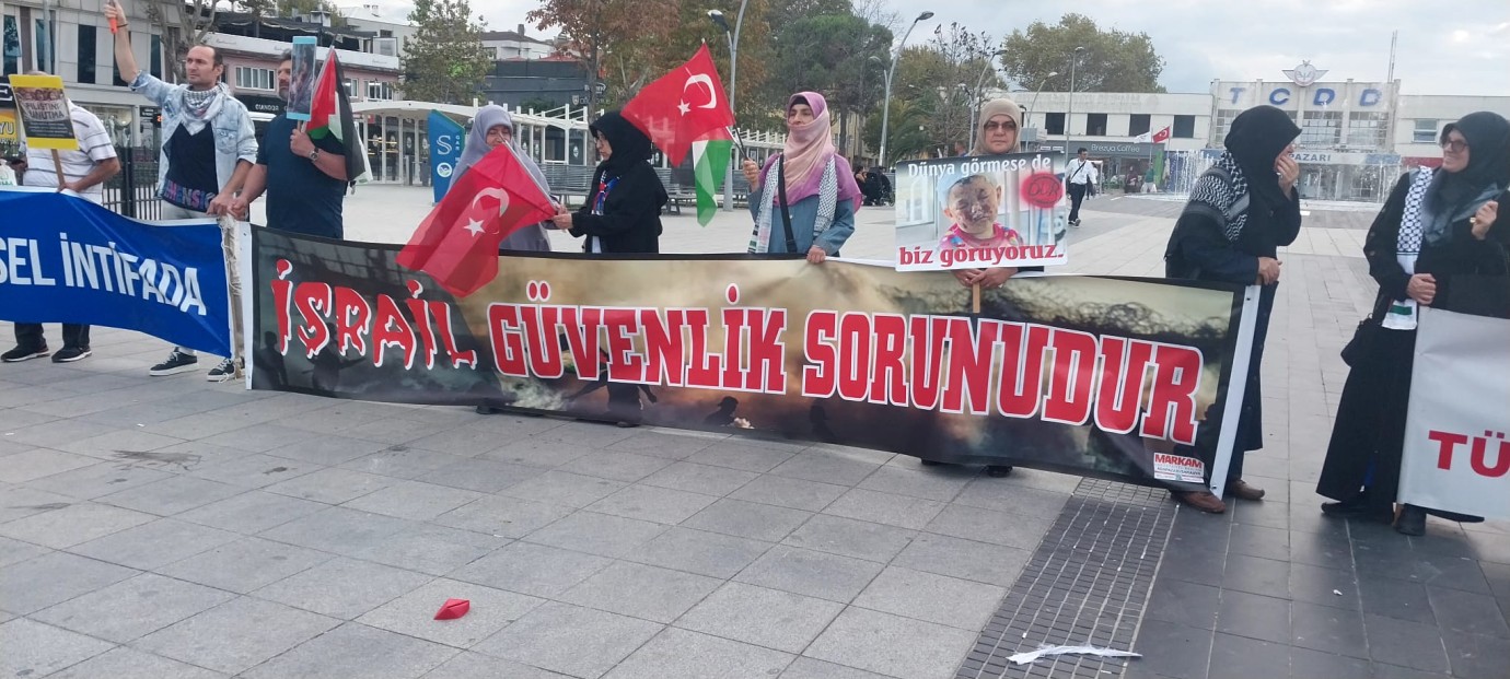 SAKARYA'DAN SUMUD FİLOSUNA YÜREK SESİ: 
