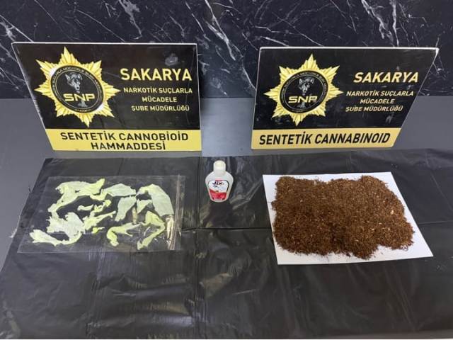 Sakarya'da Zehir Tacirlerine Geçit Yok: 2 Tutuklama!