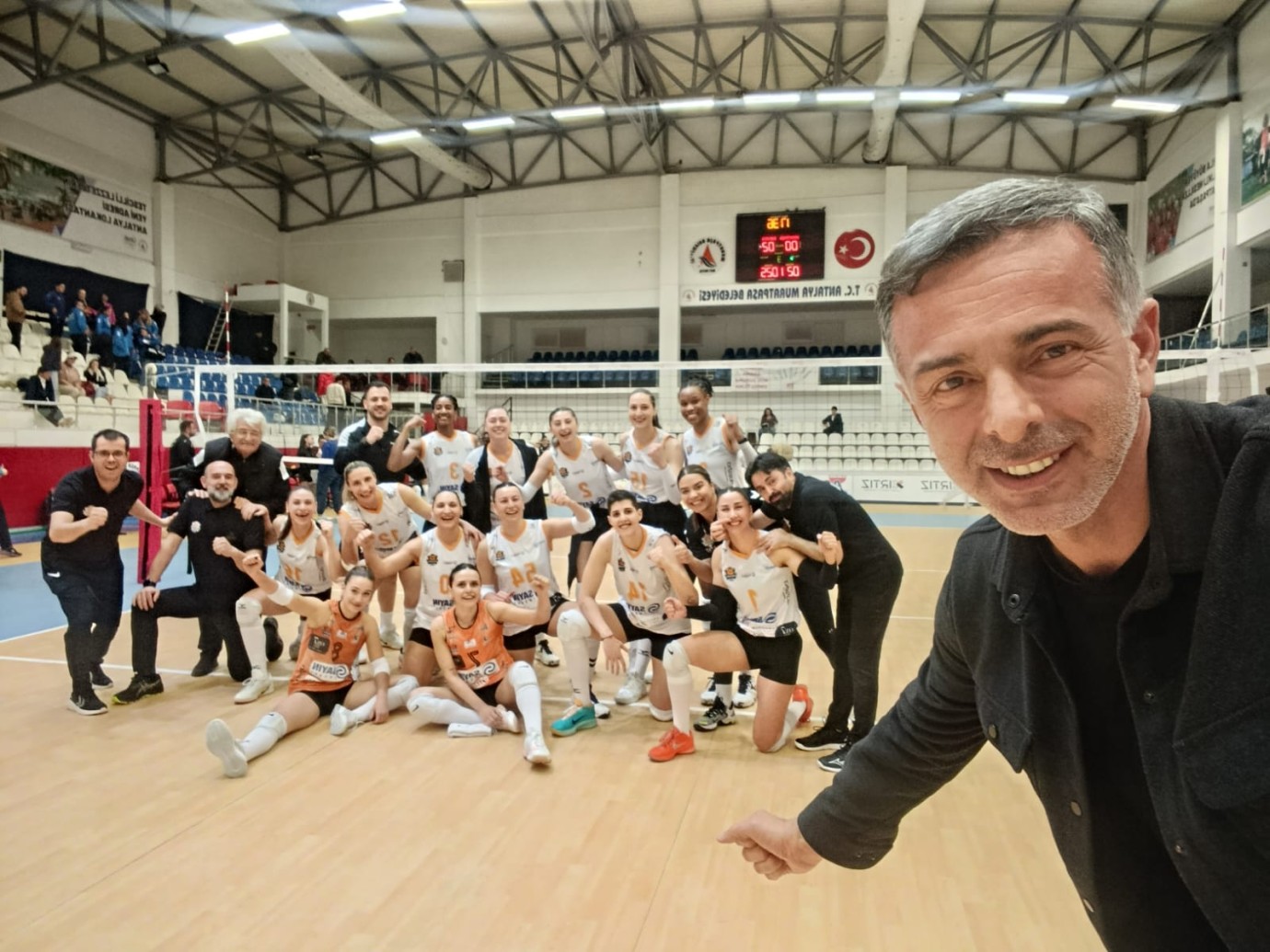 SULTANLAR GAZİANTEP SEFERİNDE: ROTA NET, HEDEF ZİRVE!