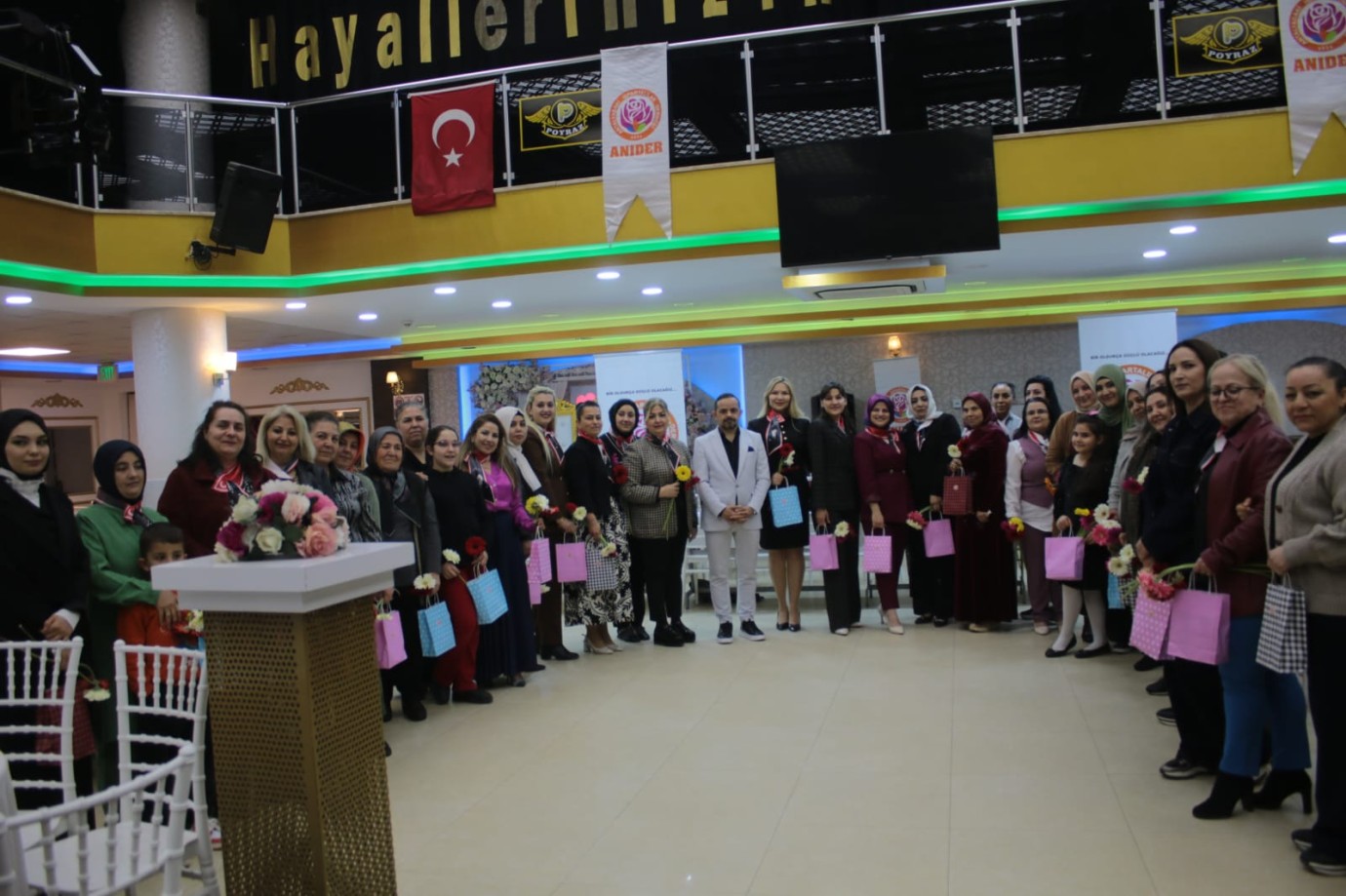ANIDER’den Kadın Gücüne Görkemli Vurgu: “Birlikte Daha Güçlüyüz!”