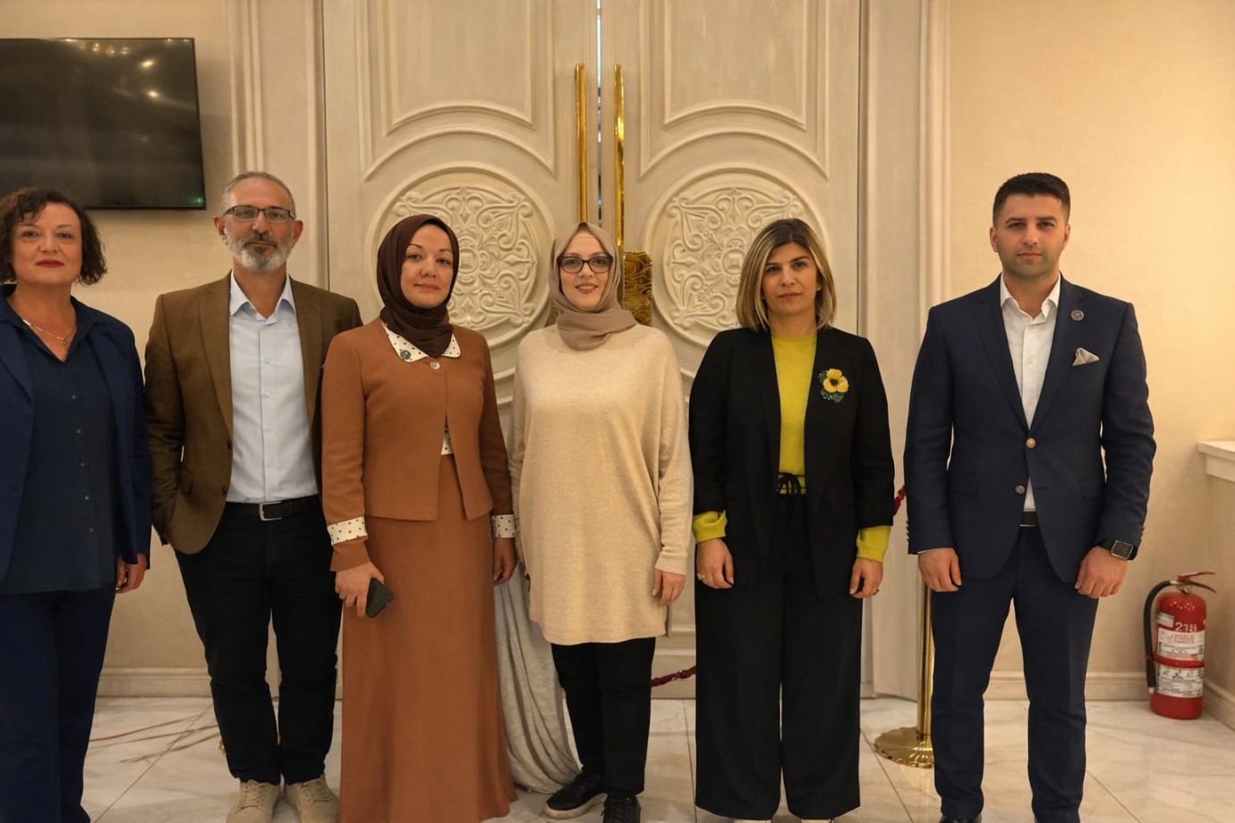 İZMİR’DE VEFA RÜZGARI: TGGV, DEV BULUŞMAYA DAMGA VURDU!