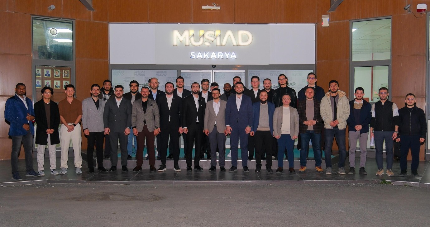 SAKARYA’DA GENÇLİK GÜCÜ: GENÇ MÜSİAD EV SAHİPLİĞİNDE DEV BULUŞMA!
