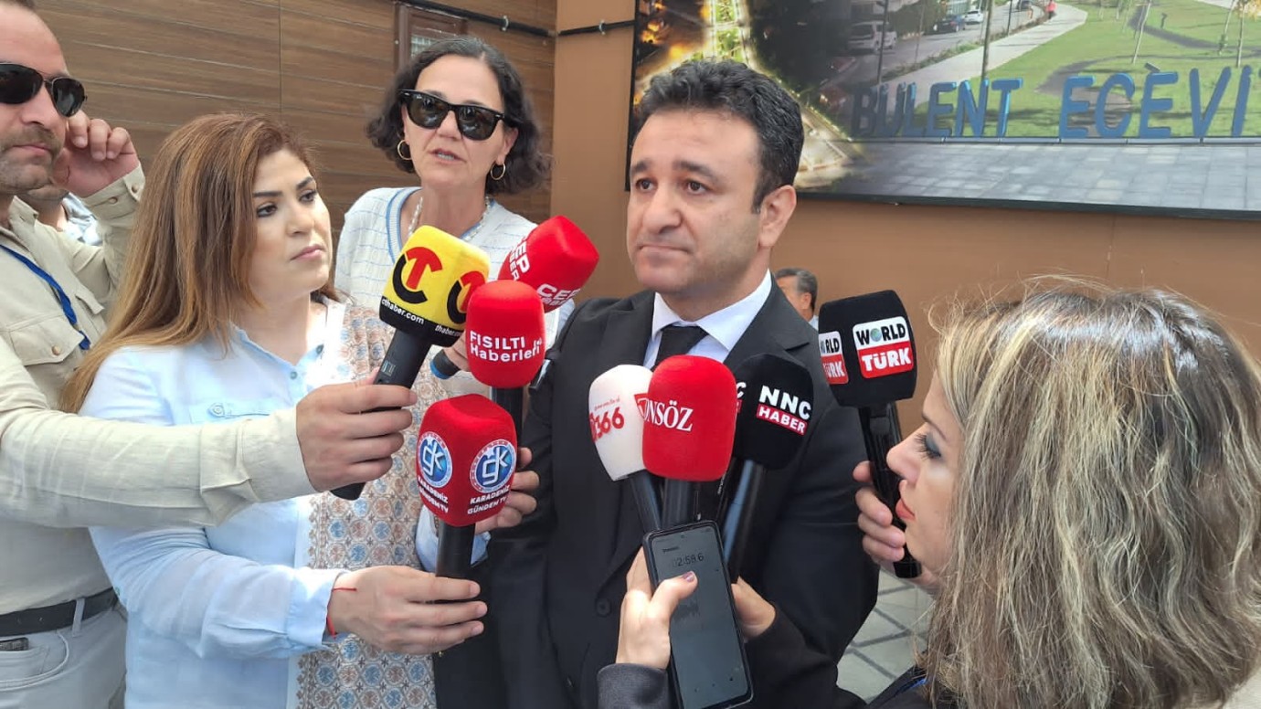 KIRŞEHİR’DE ÖRNEK SOSYAL BELEDİYECİLİK! EMEKLİLERİN YÜZÜNÜ GÜLDÜREN HİZMETLER