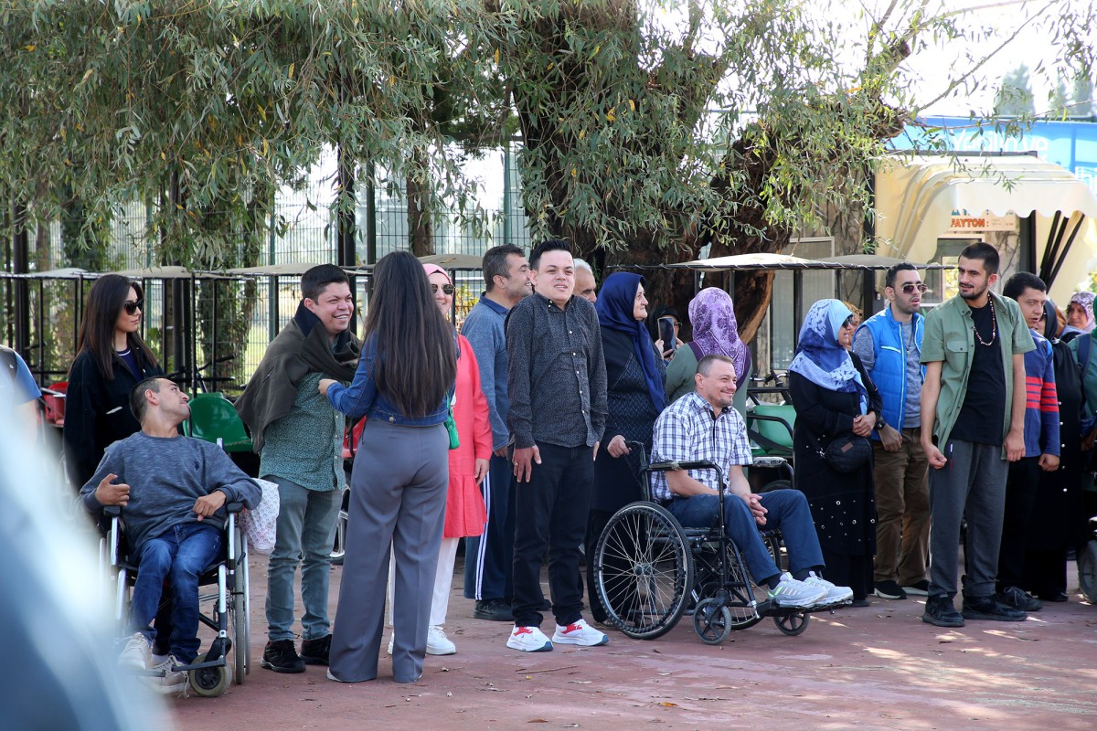 Sakarya Büyükşehir’in özel çocukları doğanın tadını çıkardı