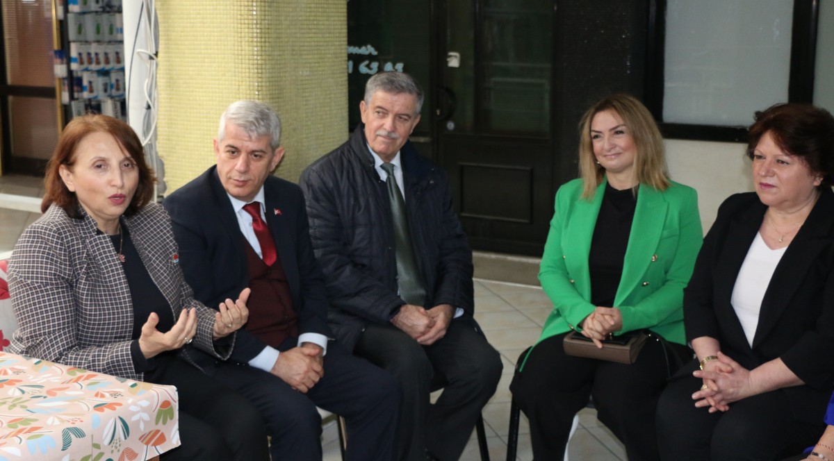 Başkan Adayları Aydoğan Aslan ile  Azize Ceroğlu 14 Mart Tıp Bayramında SASÇED Yönetimine Nezaket Ziyareti