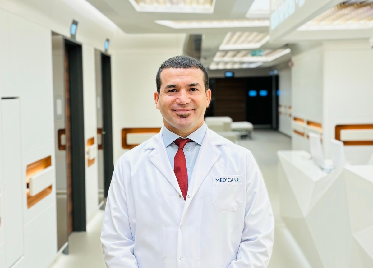 Prof. Dr. Turan Çalhan; HİJYENİK ORTAMDA KESİLMEYEN VE SAKLANMAYAN KURBAN ETLERİ GIDA ZEHİRLENMESİNE YOL AÇABİLİR
