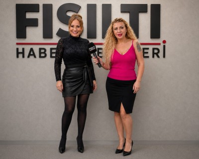 Başarılı Sunucu İlkay Kıyak’tan Yayın Öncesi Yazarımız Selhan Özdemir’e Sürpriz Doğum Günü Kutlaması